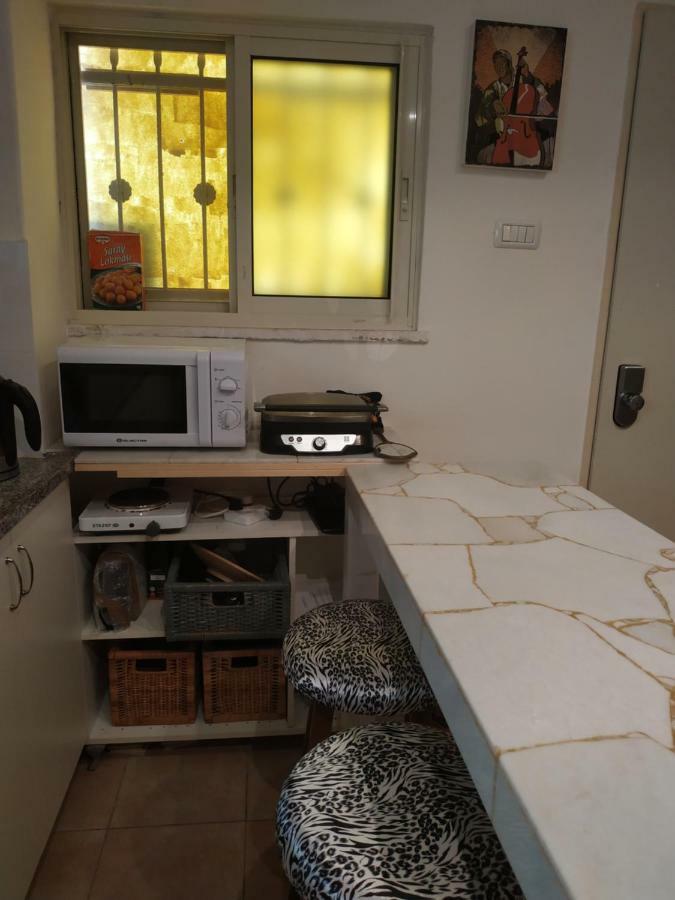 شقة Studio Apt Great Location Heart Of Downtown District حيفا المظهر الخارجي الصورة
