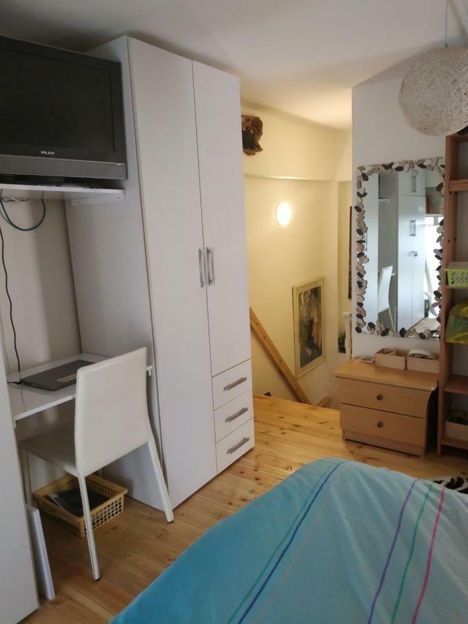 شقة Studio Apt Great Location Heart Of Downtown District حيفا المظهر الخارجي الصورة